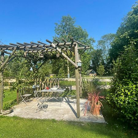 Le Clos Du Val A Loup Bénarville Kültér fotó