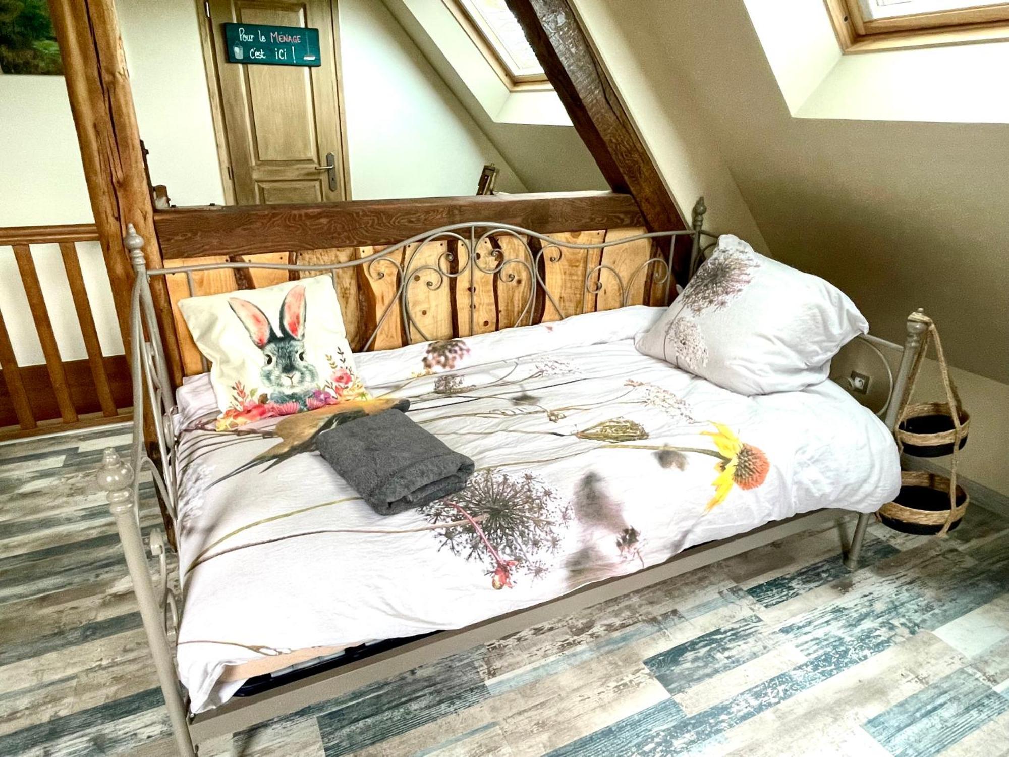 Le Clos Du Val A Loup Bénarville Kültér fotó